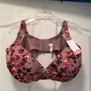 Cacique lightly lined full coverage. 42DDD